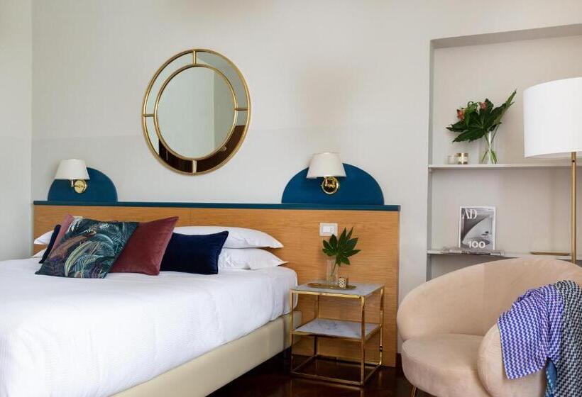 اتاق استاندارد, Aramis Rooms