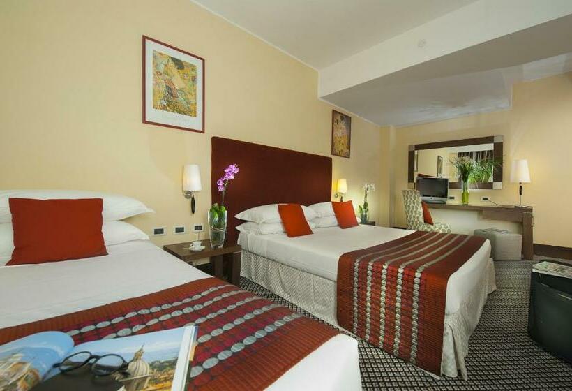 اتاق استاندارد سه نفره, Cardinal Hotel St. Peter