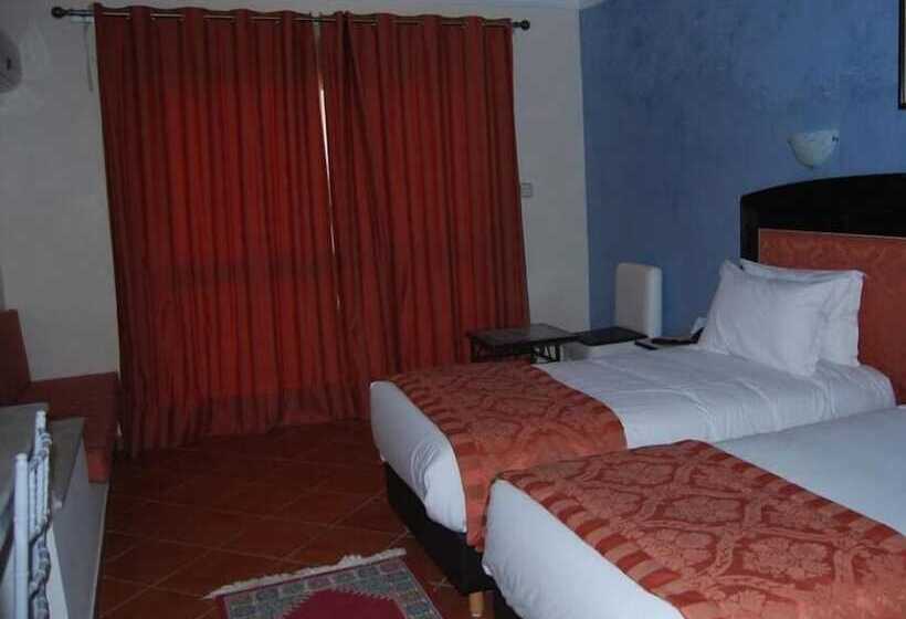 اتاق استاندارد یک نفره, Al Khaima