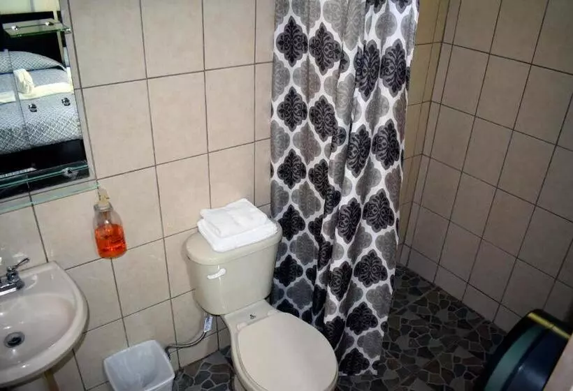 اتاق استاندارد, Arenal Country Inn