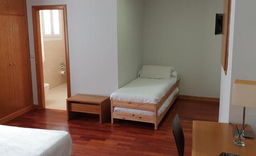 ファミリールーム, Arteixo