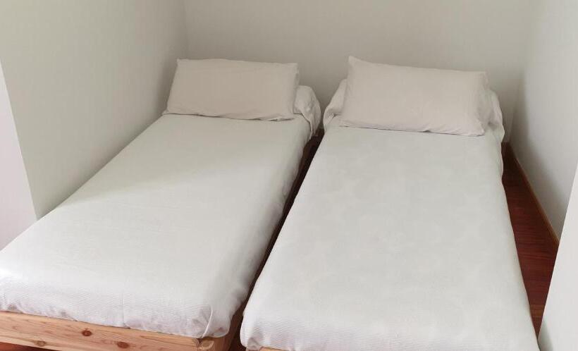 ファミリールーム, Arteixo