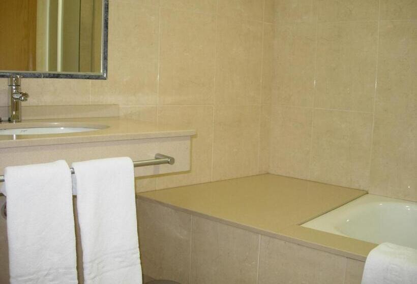 ファミリールーム, Arteixo