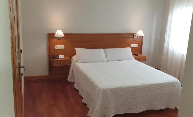 スタンダードルーム, Arteixo