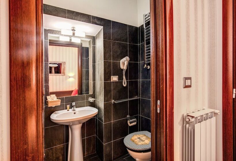 חדר סטנדרט יחיד, Auditorium Mecenate