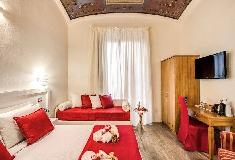 חדר סטנדרט לשלושה, Auditorium Mecenate