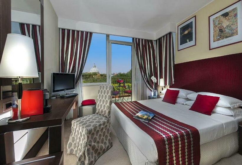 Superior Room with Terrace, Cardinal Hotel St. Peter