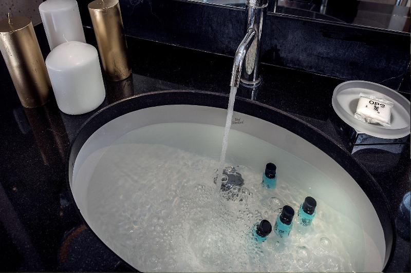 اتاق استاندارد یک نفره, Cardinal Hotel St. Peter