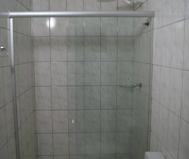 غرفة قياسية, Dany