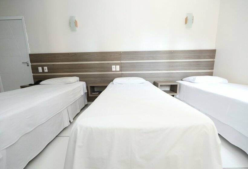 غرفة قياسية ثلاثية, Dany