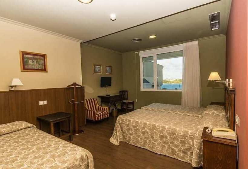 スタンダードトリプルルーム, Eo