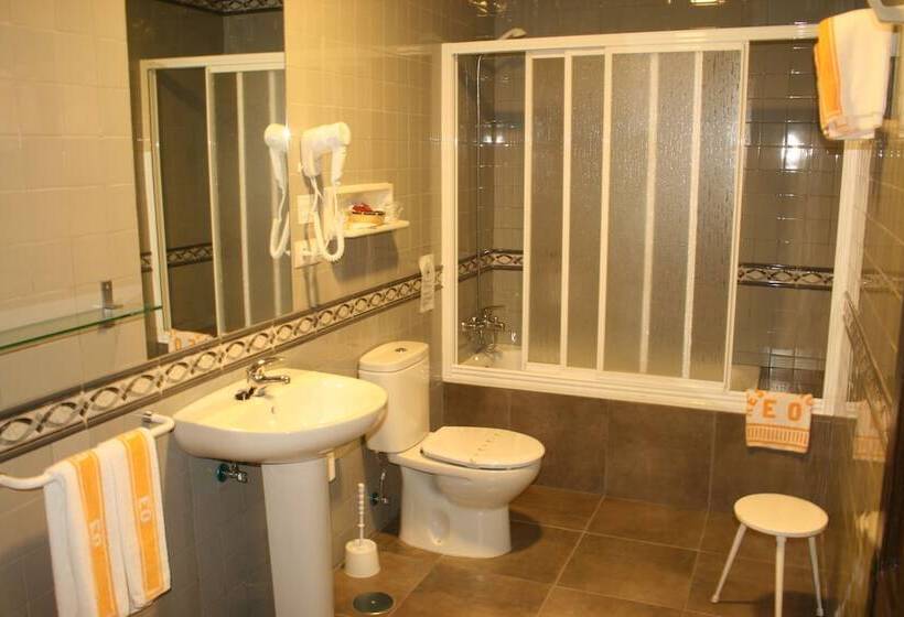 スタンダード4人部屋, Eo