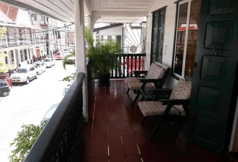 اتاق استاندارد, Guesthouse Albergoalberga