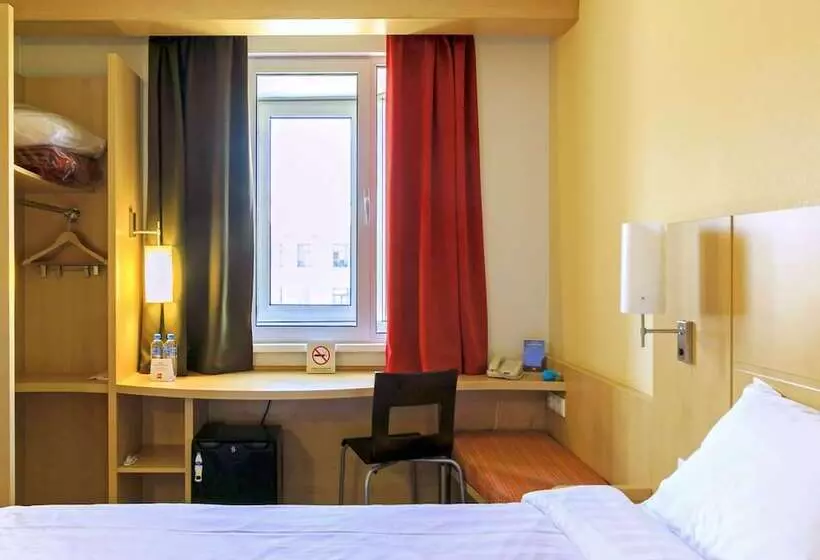 スタンダードルーム, Ibis  St. Petersburg Centre