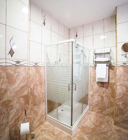 غرفة قياسية, Imperial Inn