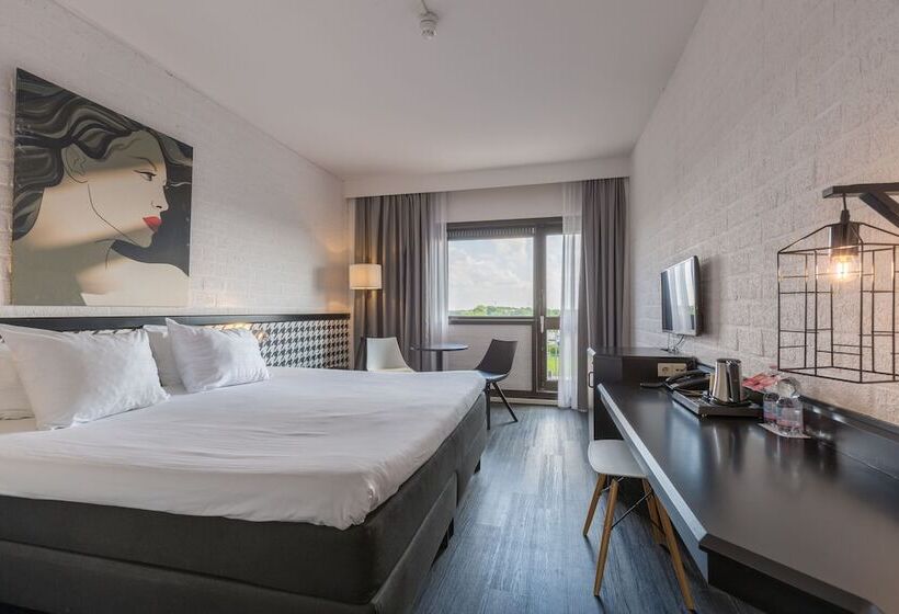Номер Стандарт, Leonardo Hotel Lelystad City Center