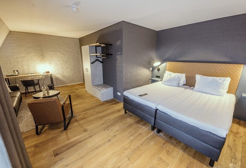 Люкс, Leonardo Hotel Lelystad City Center