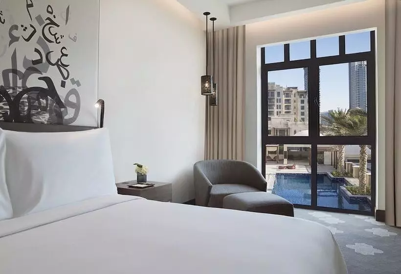 اتاق لوکس با چشم‌انداز استخر, The Heritage Hotel, Autograph Collection