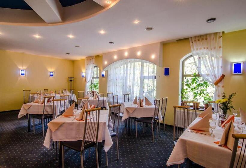 スタンダードルーム, Marami