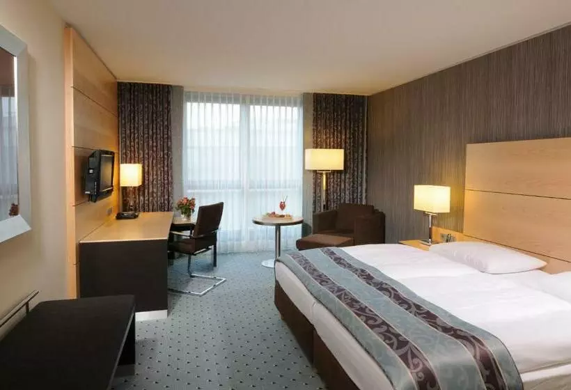 اتاق کلاسیک, Maritim Hotel Düsseldorf