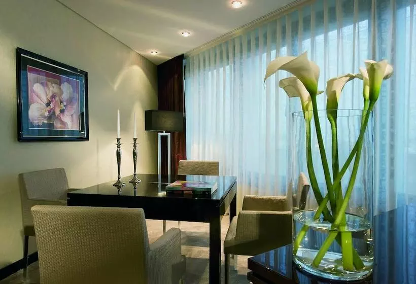 سوییت جونیور, Maritim Hotel Düsseldorf