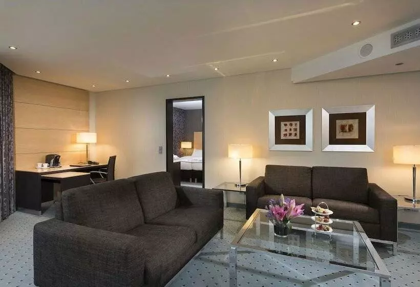 سوییت جونیور, Maritim Hotel Düsseldorf