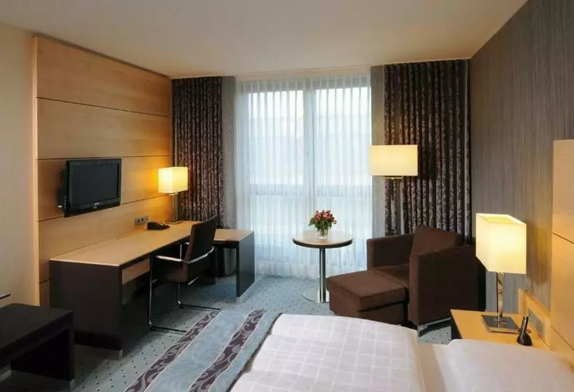اتاق سوپریور, Maritim Hotel Düsseldorf