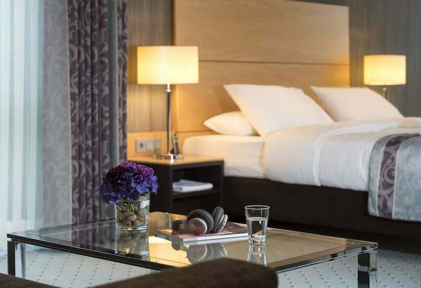 Люкс, Maritim Hotel Düsseldorf