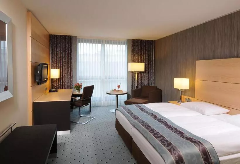 اتاق سوپریور, Maritim Hotel Düsseldorf