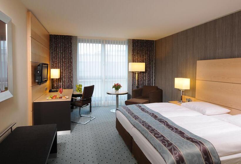 수피리어 룸, Maritim Hotel Düsseldorf