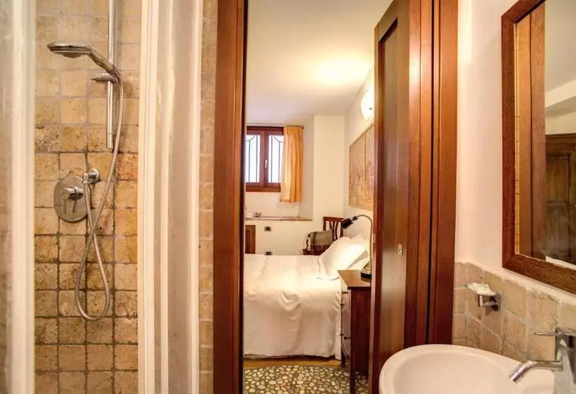 اتاق استاندارد یک نفره, Residenza Domizia