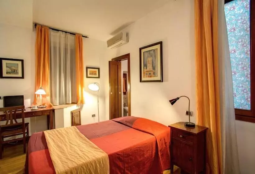 اتاق استاندارد یک نفره, Residenza Domizia
