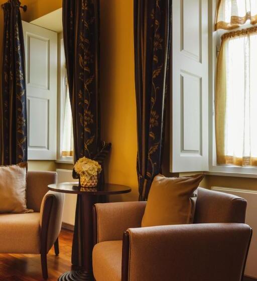 جناح, Glicínia Boutique