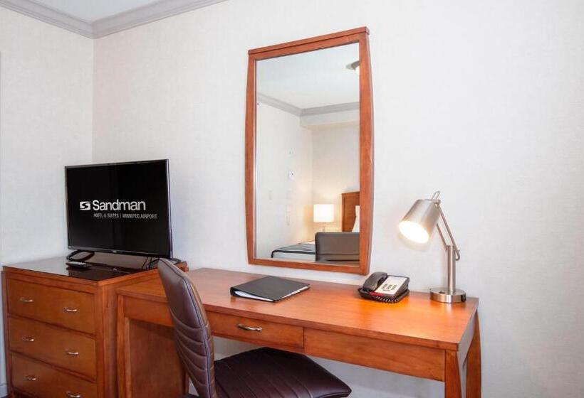 מיטת קינג בסוויטה, Sandman Hotel & Suites Winnipeg Airport