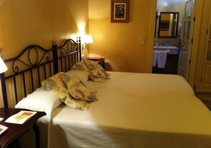 חדר סטנדרט עם מיטת קינג, Sandman Hotel & Suites Winnipeg Airport