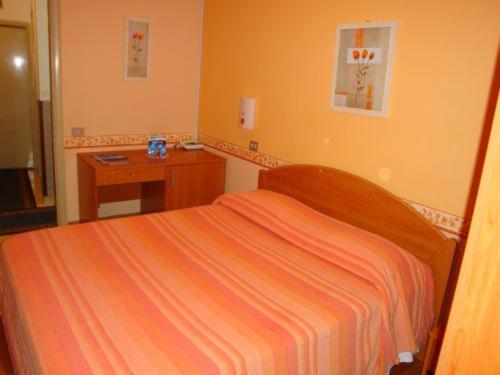 חדר סטנדרט, Spagna