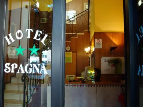 スタンダードシングルルーム, Spagna