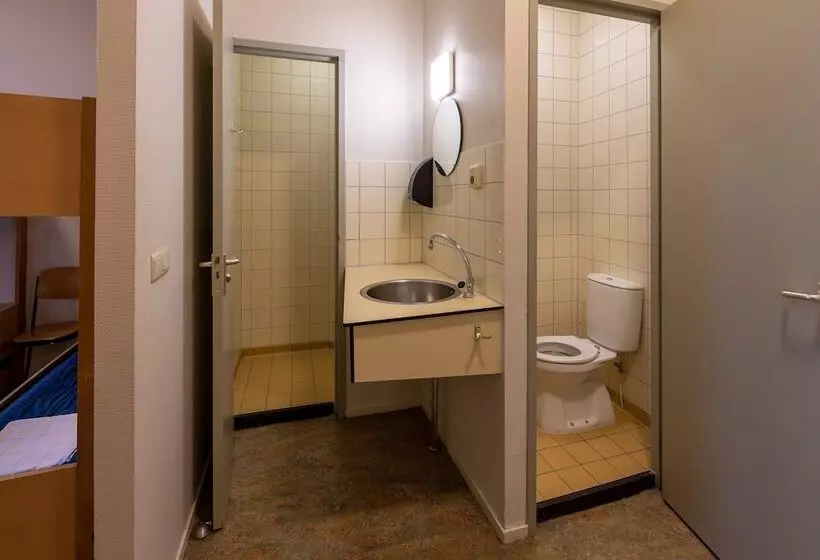 ２段ベッド付きスタンダードルーム, Stayokay Hostel Utrecht   Bunnik