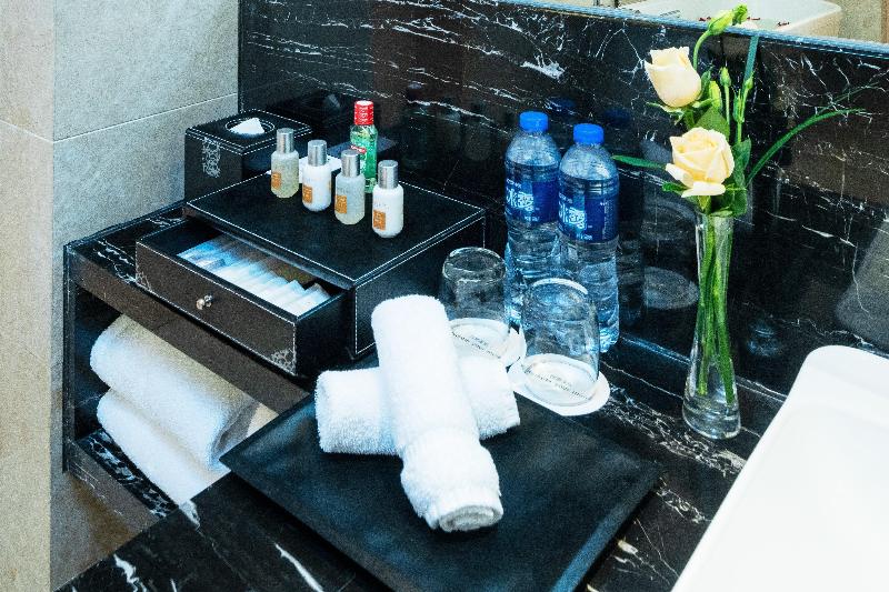 Pokój Superior, Titanic Business Kartal