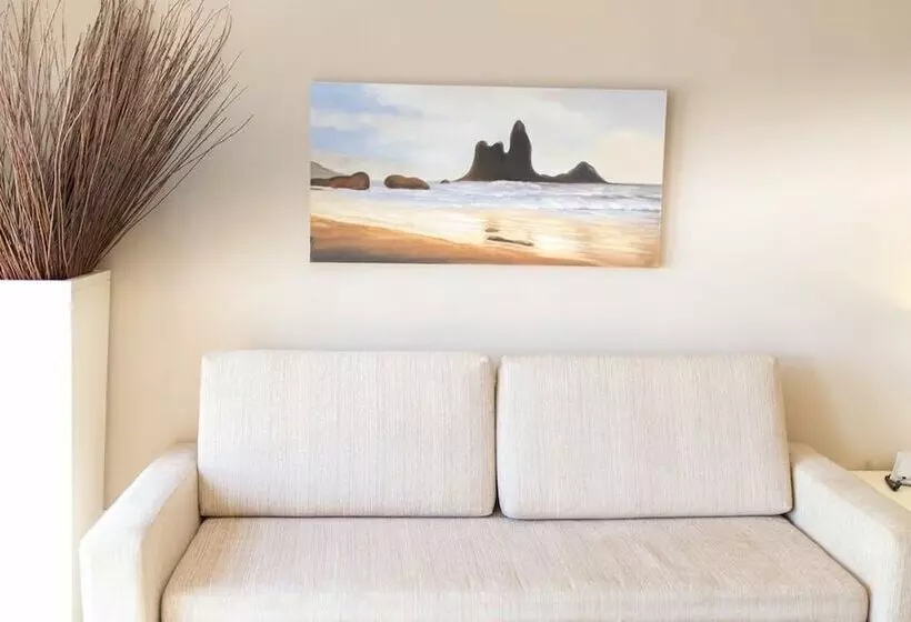 ویلا دلوکس 2 خوابه, Los Olivos Beach Resort