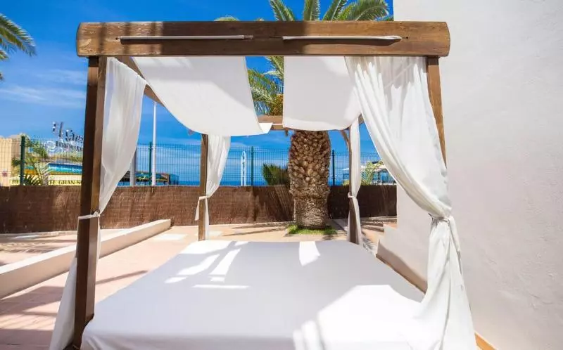 ویلا دلوکس 2 خوابه, Los Olivos Beach Resort