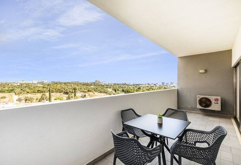 דירת 2 חדרי שינה עם נוף לבריכה, Pelican Alvor