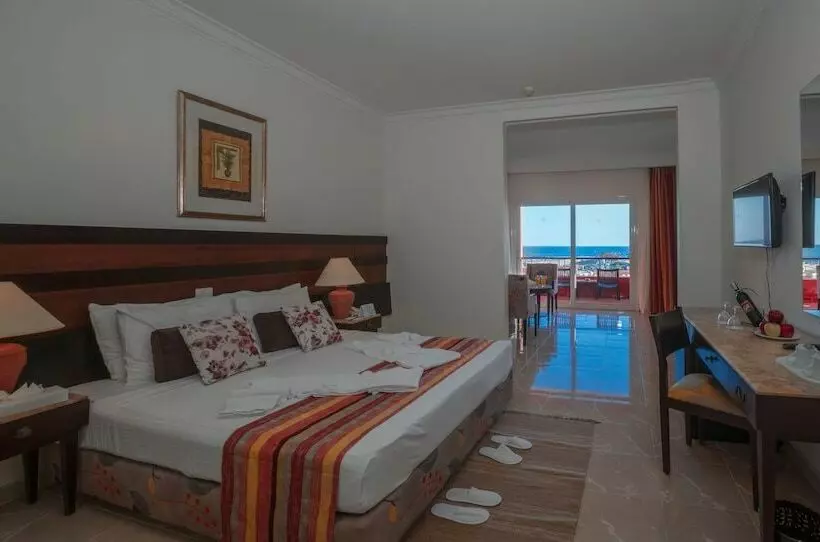 اتاق خانوادگی, Malikia Resort Abu Dabbab