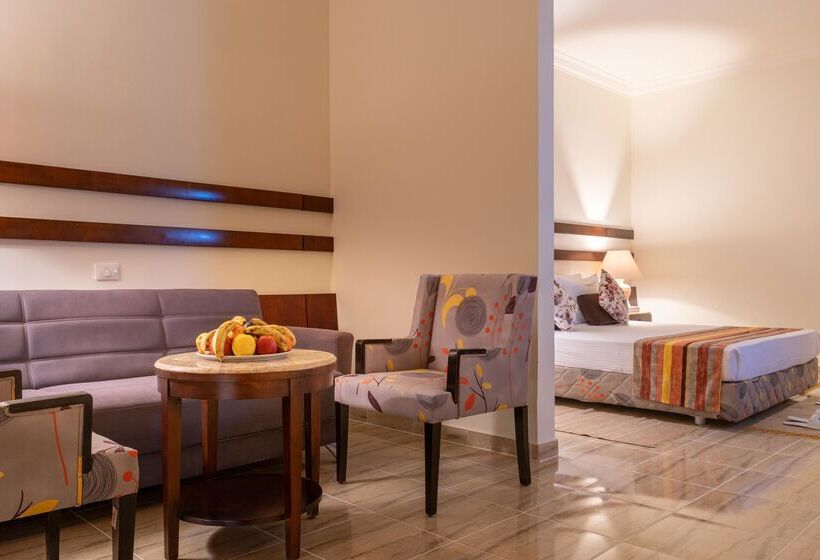 اتاق خانوادگی, Malikia Resort Abu Dabbab