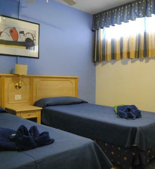 침실 1개 풀장 전망 아파트, Marola Park