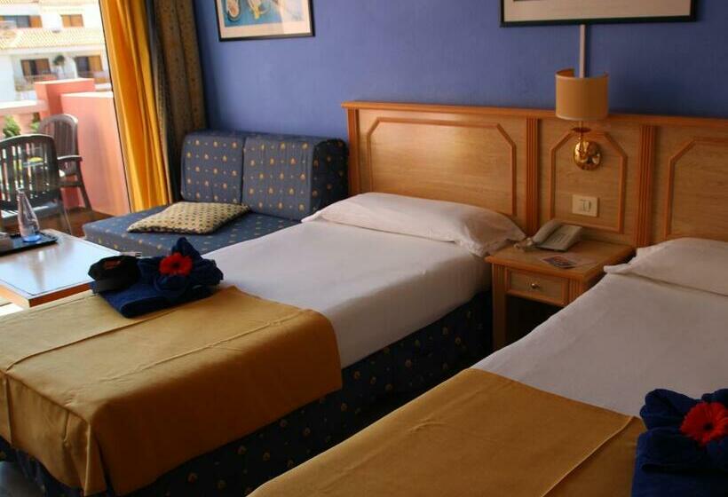 스탠다드 스튜디오 풀장 전망, Marola Park