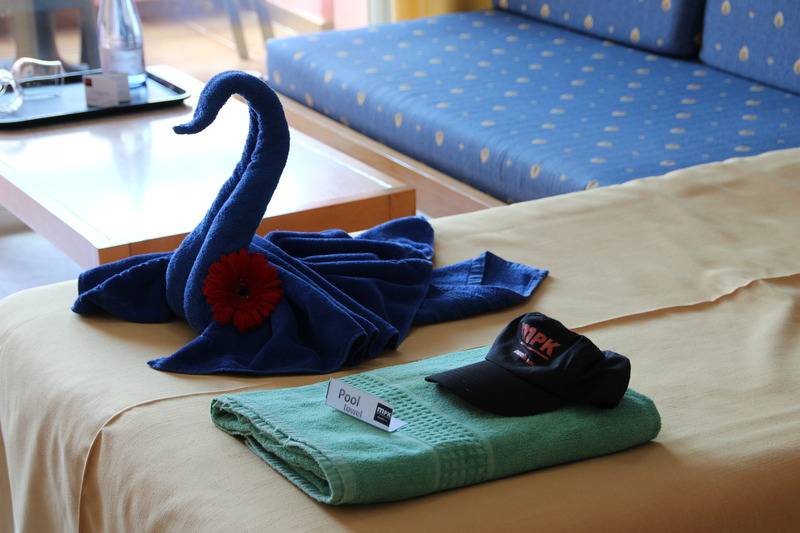 스탠다드 스튜디오 풀장 전망, Marola Park