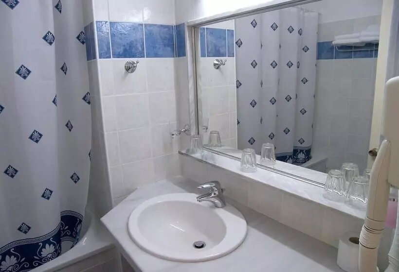 اتاق استاندارد سه نفره, Alexandros Hotel    All Inclusive