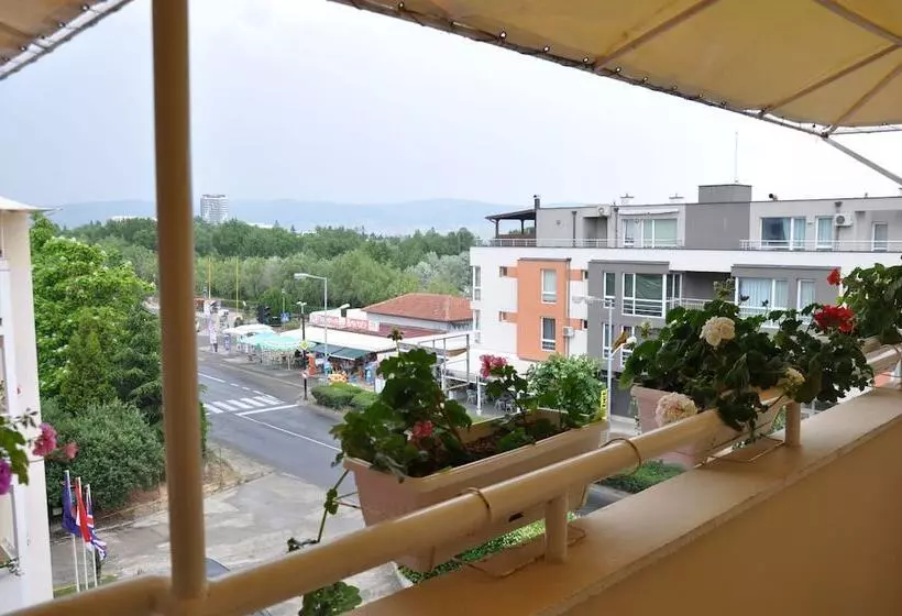 バルコニー付きスタンダードルーム, Belleville