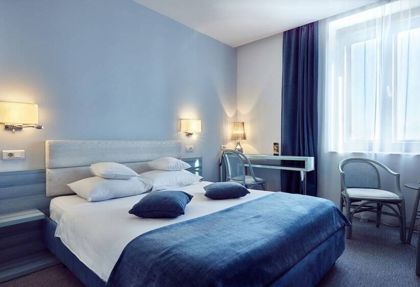 חדר סטנדרט, Continental Forum Sibiu